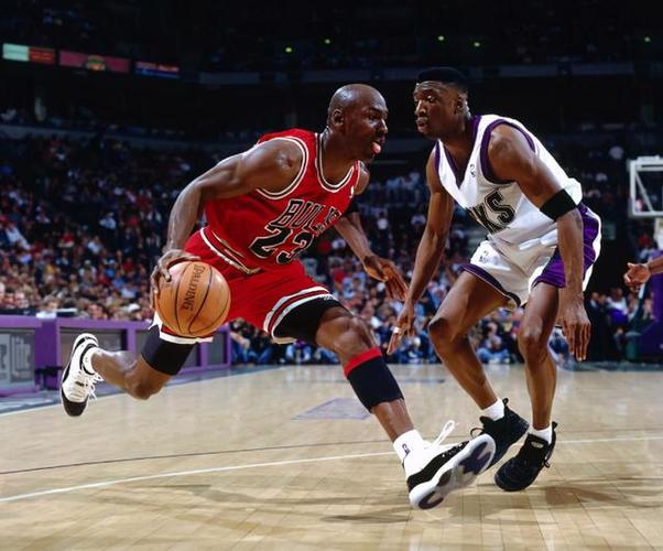 强名单终于 强名单终于