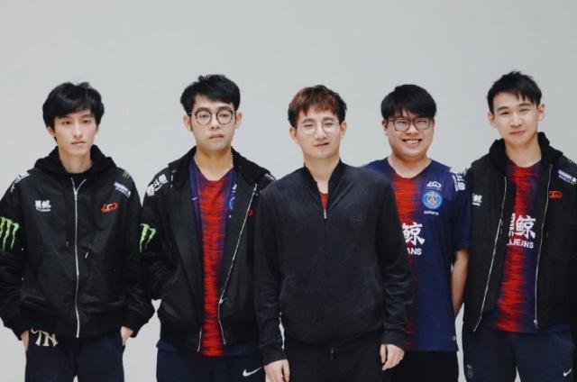 尤其是如何 尤其是如何