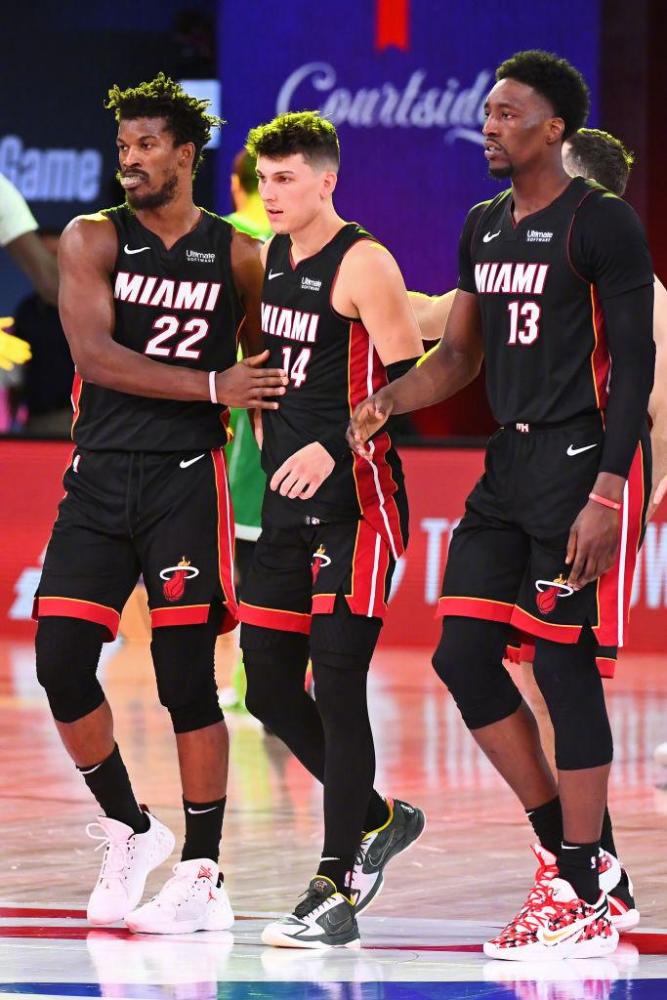 打破了比赛 打破了比赛