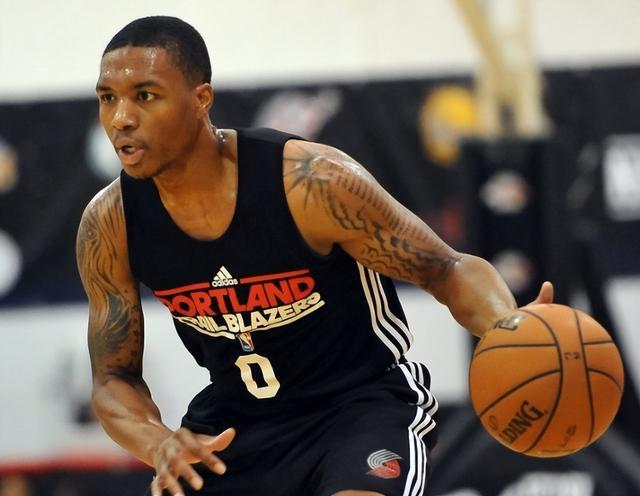 米切尔再次 米切尔再次