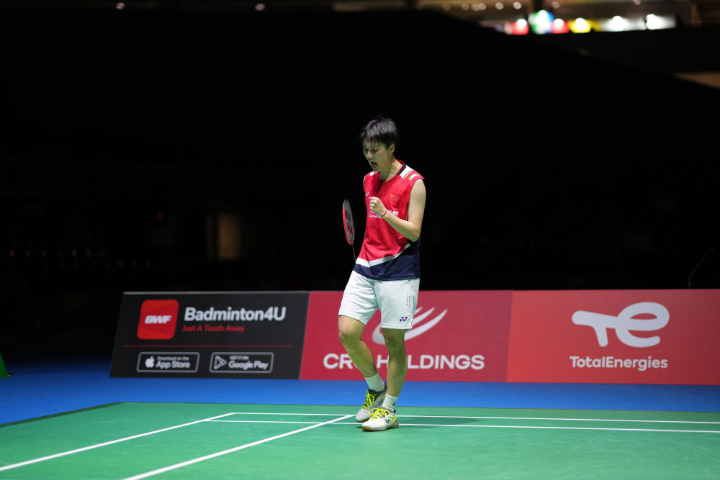 在高压回合 在高压回合